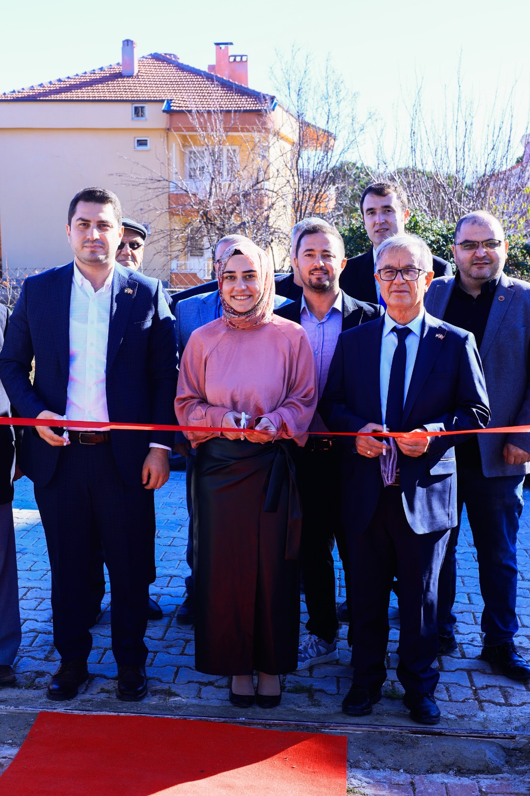 Açılış